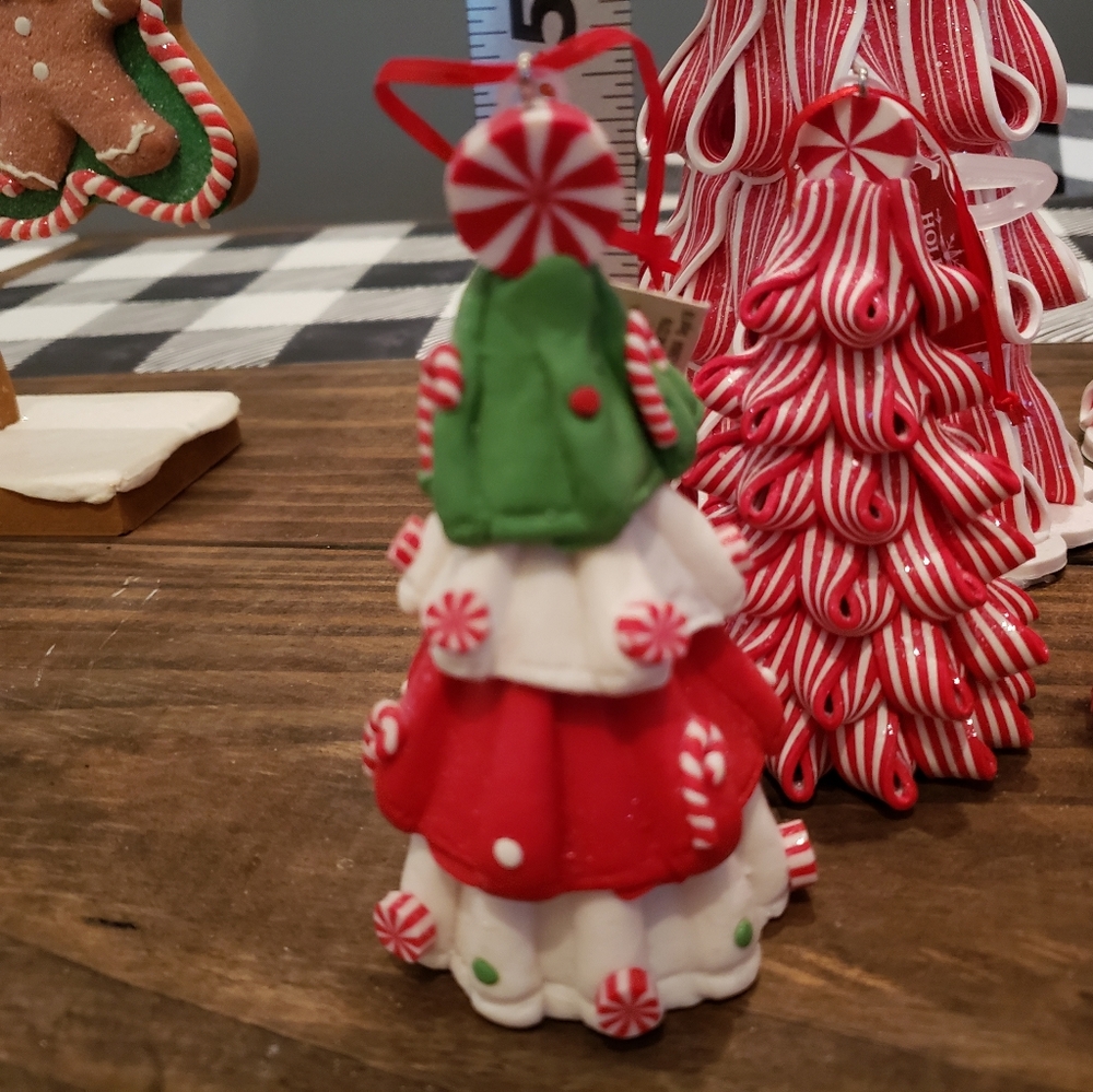Claydough Peppermint Ribbon Candy Tree - Picture 3 of 3